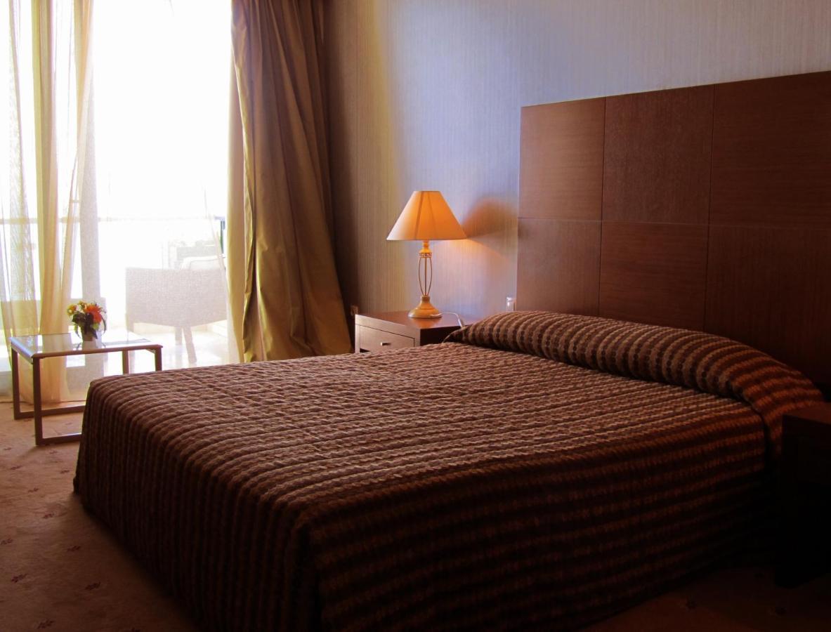 Rigas Boutique Hotel & Spa أفيتوس الغرفة الصورة